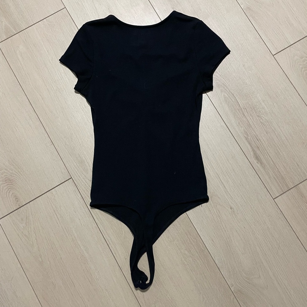 American Eagle Outfitters Black Ribbed Bodysuit - Picture 2 of 3